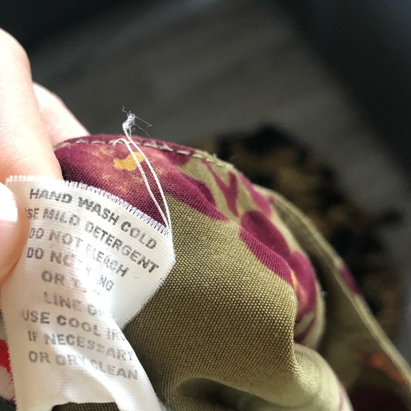 R&K Originals|Vintage tropical floral maxi dress with side buttons & side slit• - Picture 11 of 13